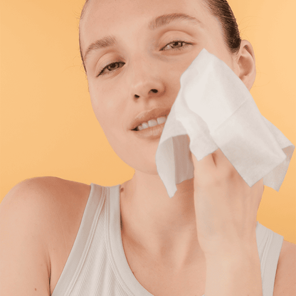 25 Lingettes Démaquillantes Eau Micellaire Vitamine C